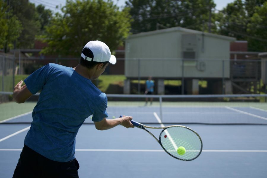 Boys+tennis+serves+record-setting+season